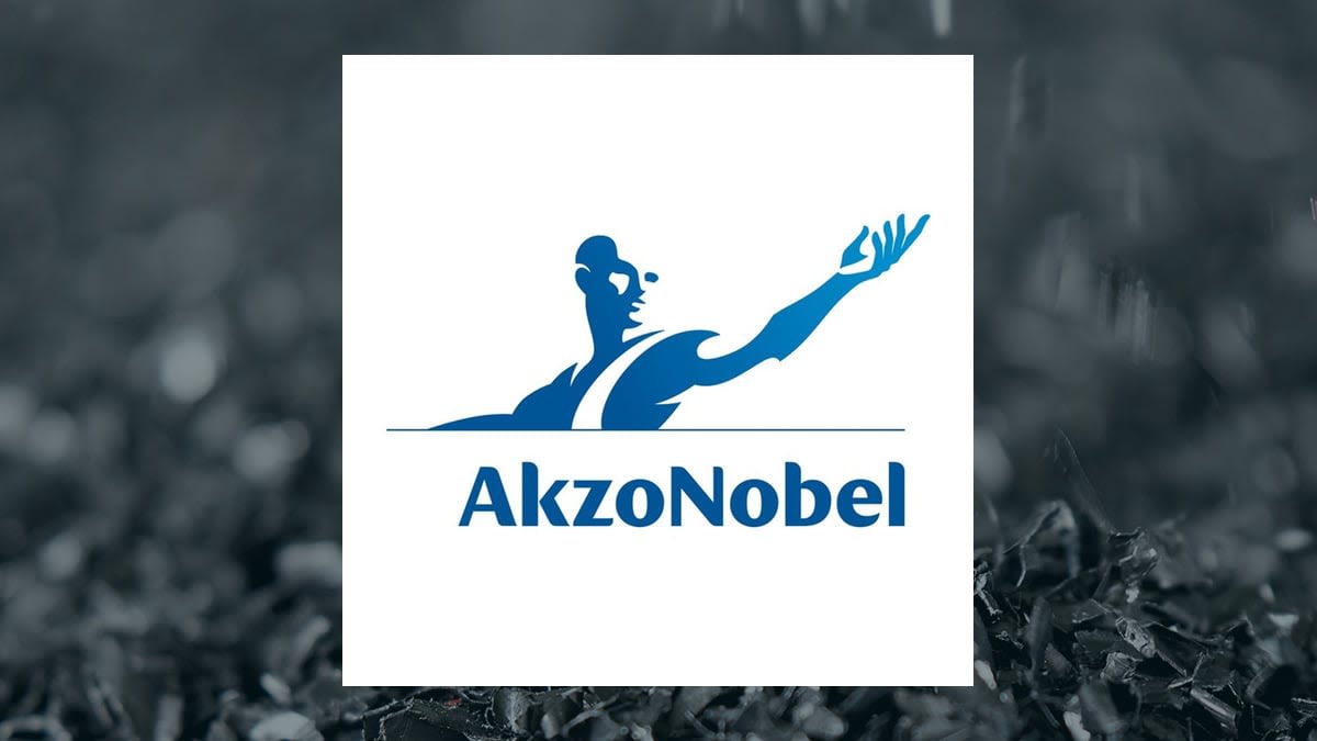 Akzo Nobel (OTCMKTS:AKZOY) Share Price Crosses Below Fifty Day Moving Average of $22.07