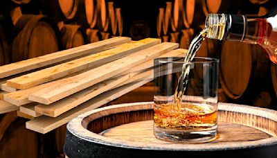 An Expert Confirms Wood Planks Can Help Improve A Bad Bottle Of Bourbon