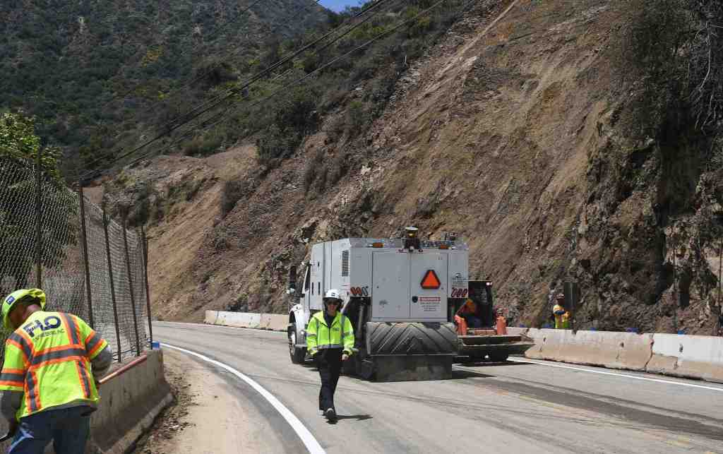 Topanga Canyon Boulevard to reopen Sunday, months ahead of schedule