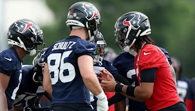 Texans Make Host of Roster Moves to Start Training Camp