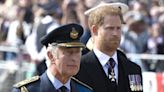 Charles III rembarre à nouveau Harry alors qu'il est à Londres : "timing délibéré" et message très clair à son fils