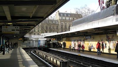 Un atacante con cuchillo hiere al menos a tres personas en el metro de Lyon en Francia - La Tercera