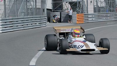 Adrián Fernández se retira del Gran Premio Histórico de Mónaco