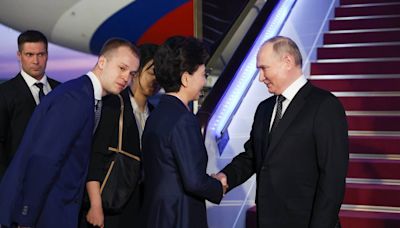 Putin llega a China en busca de mayor apoyo en plena guerra con Ucrania