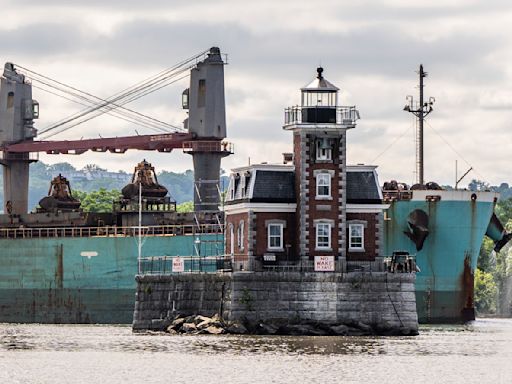 The race is on to keep a 150-year-old lighthouse from crumbling into the Hudson River