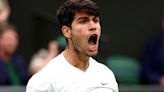 Toque de atención a Alcaraz en Wimbledon, que vuelve a sufrir para estar en cuartos