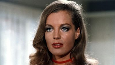 Romy Schneider, la dulce princesita que se rebeló ante su madre nazi, vivió un eterno romance con Alain Delon y murió atormentada por el dolor