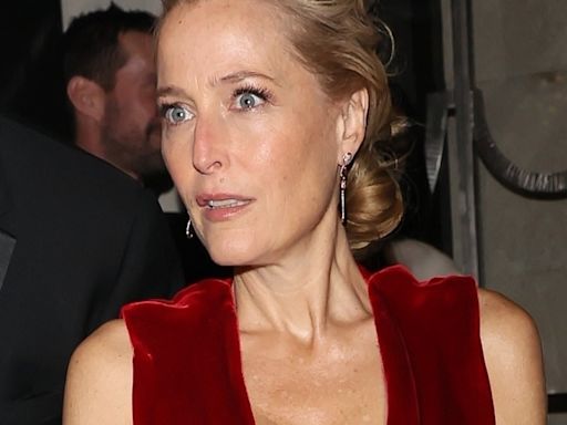 Gillian Anderson discusses love, relationships, and sexual fantasy