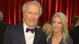 Christina Sandera, pareja de Clint Eastwood, murió de un ataque al corazón