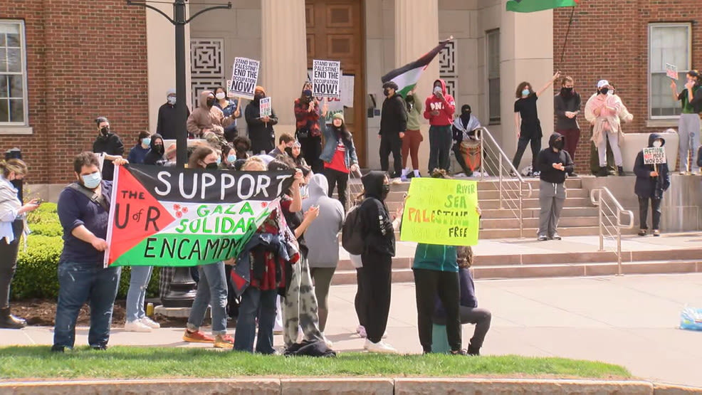 Protesters enter University of Rochester's Wallis Hall