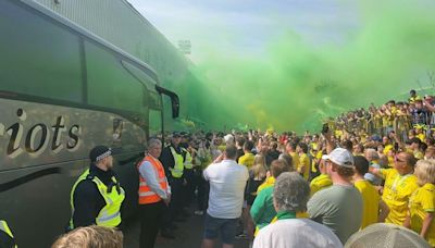 Norwich City supporters welcome players ahead of Leeds play-off