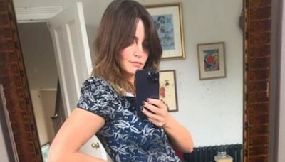 Pregnant Jenna Coleman wows in naked mirror selfie