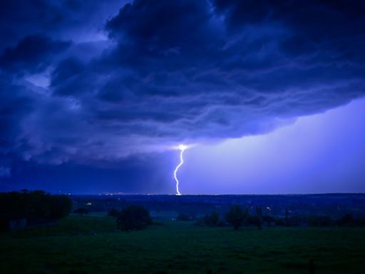 Orages: 28 départements en vigilance orange du sud-ouest à l'est