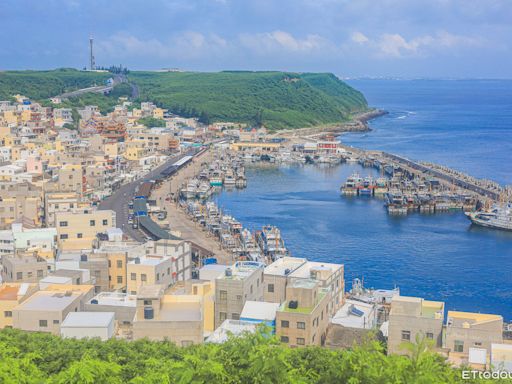 澎湖半日遊新玩法！搭船直奔西嶼 看台版小希臘、秘境沙洲夕陽