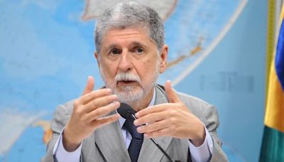 Celso Amorim critica interferências em eleição na Venezuela e diz que ‘latino-americanos têm que resolver’
