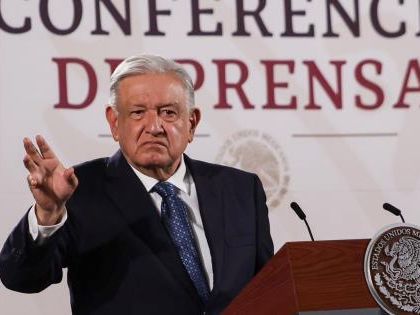 Reconocimiento de López Obrador sobre fallas en el Insabi