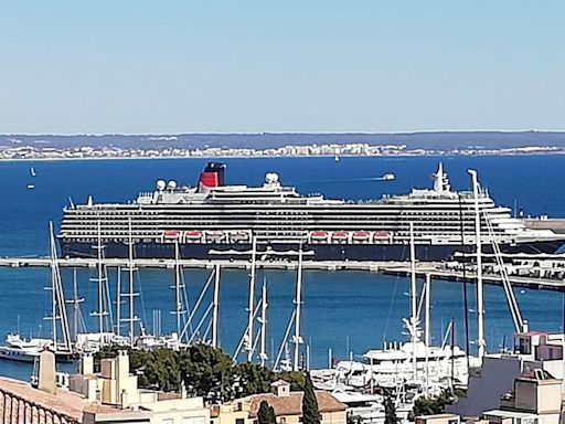 El 'Queen Victoria' inicia las visitas de Cunard para este año en Mallorca