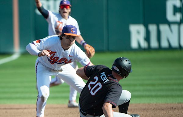 Why South Carolina baseball getting swept by Georgia may cost Gamecocks as NCAA regional host