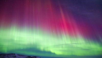 Use Your iPhone to Take Long-Exposure Photos of This Weekend's Aurora Light Shows