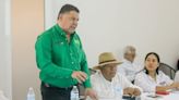 Virgilio Mendoza Amezcua promete sembrar un árbol por cada voto recibido en Colima