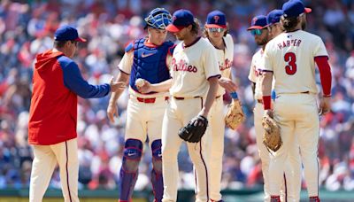 Phillies lose at home for 1st time in 24 days, split series with Blue Jays