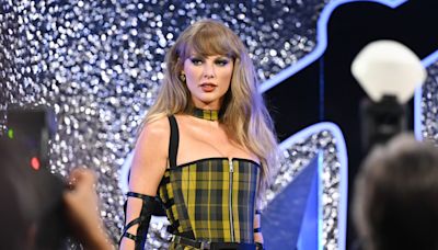 Reacão de Taylor Swift ao show de Katy Perry no VMA viraliza