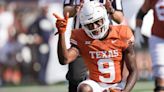 National reaction to Longhorns' 37-10 win over Rice: 'Texas is back folks'