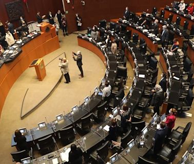 Por qué el futuro de la República en México depende de los senadores de oposición, según Loret de Mola