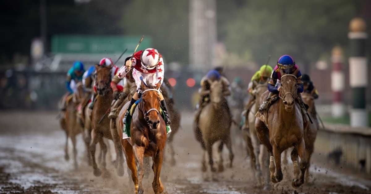 Thorpedo Anna Splashes Home On Top In Kentucky Oaks