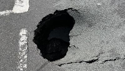 Swadlincote: Road closed after sinkhole appears