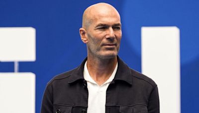 Zinedine Zidane training ground visit, nine-word Man Utd verdict, Bayern snub