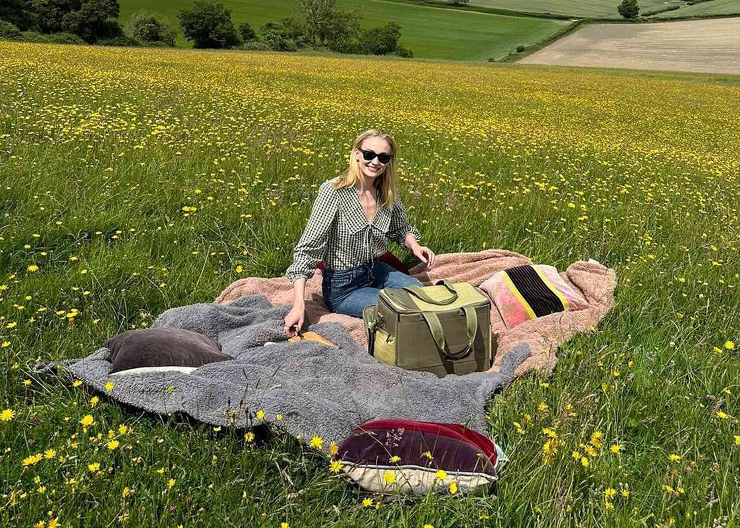 Sophie Turner Enjoys Romantic Picnic Date with Peregrine Pearson: 'Sun, Sex and Suspicious Parents'