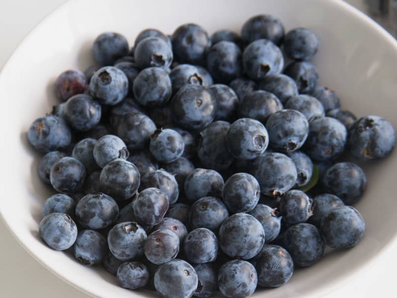 Why I'll Never Eat Blueberries Without Doing the Viral "Float" Rule Again