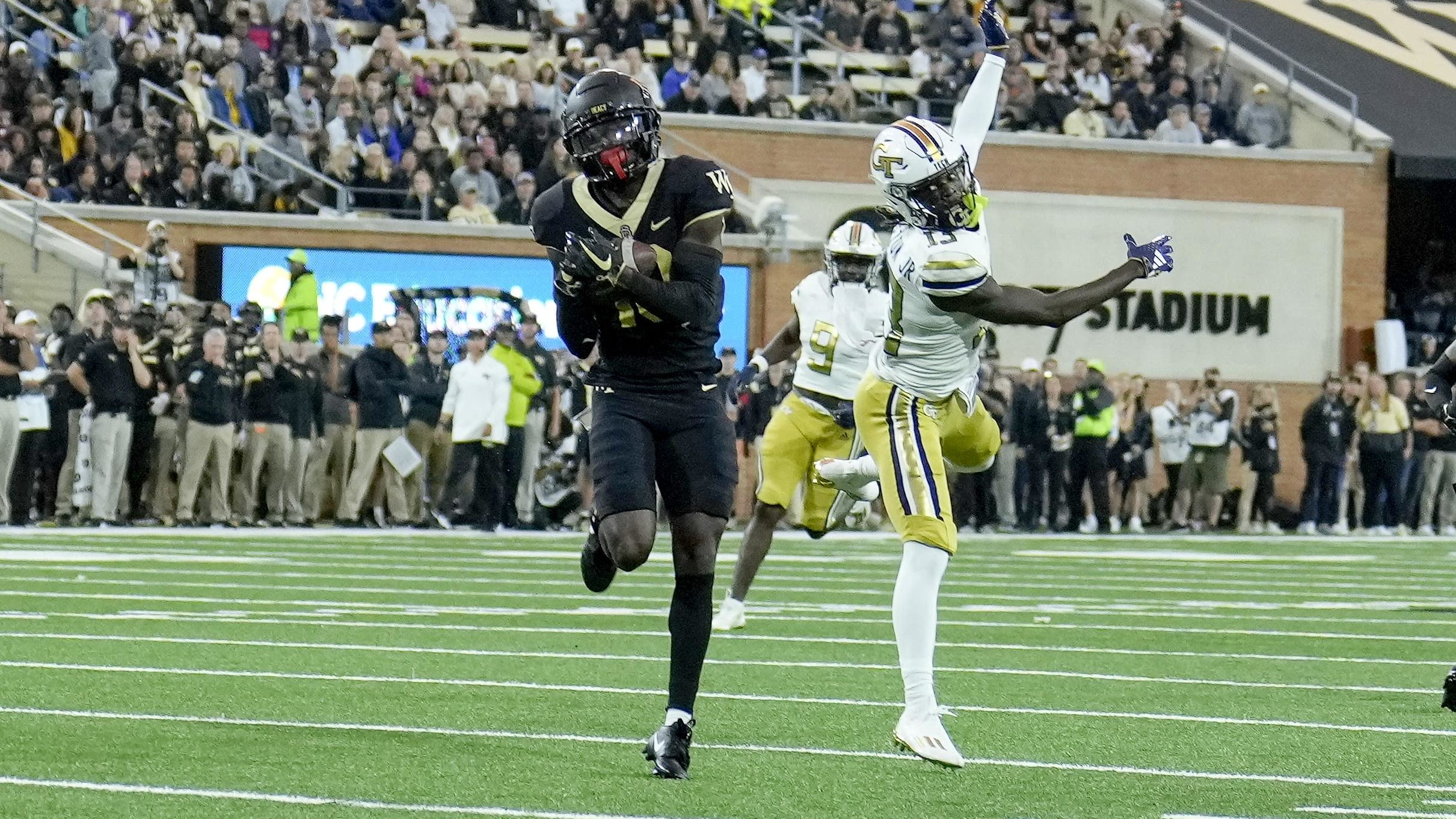 LSU Football: Tigers In Contact With Coveted Wake Forest Cornerback DaShawn Jones