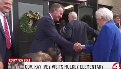 Gov. Kay Ivey visits elementary students in Geneva