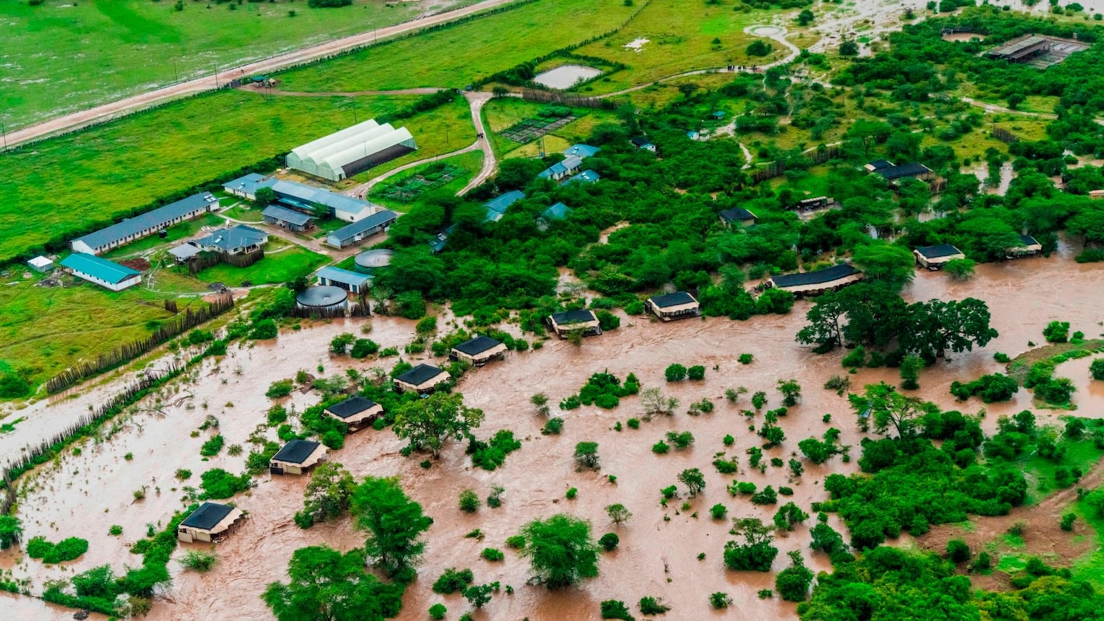 Dozens of tourists evacuated amid flooding in Kenya’s Maasai Mara Reserve