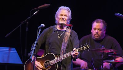 Kris Kristofferson, singer-songwriter and actor, dies at 88