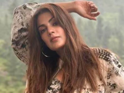 On Rhea Chakraborty's 32nd Birthday, A Look At Actress' Career - News18