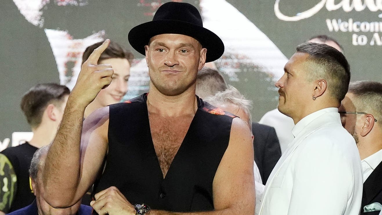 Boxing’s coming home – Tyson Fury ready to put on a show against Oleksandr Usyk