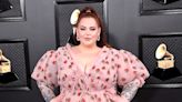 Tess Holliday Says Her Mental Health Is ‘Fragile’ After Constantly Receiving ‘Fatphobic’ Messages