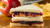 Here's Exactly What Happens to Your Body If You Eat Peanut Butter and Jelly Every Day