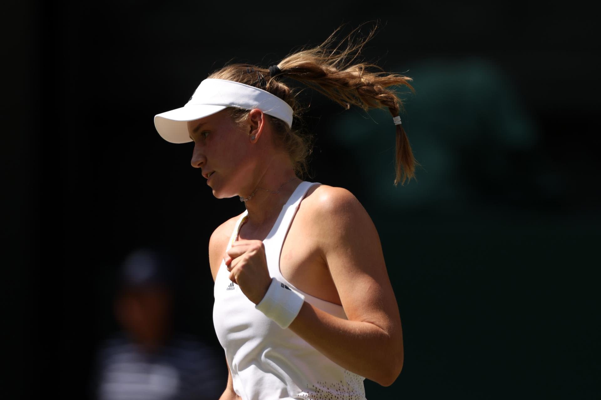 Elena Rybakina funnily answers at Wimbledon if she'll ever throw crazy celebration