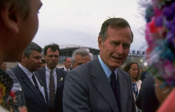 Author thinks new book on George H.W. Bush should be 'mandatory' for all working in D.C.