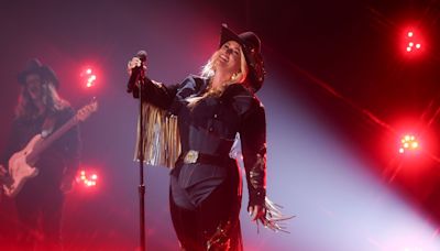 Miranda Lambert Delivers Fiery Live Debut of ‘Wranglers’ at 2024 ACM Awards