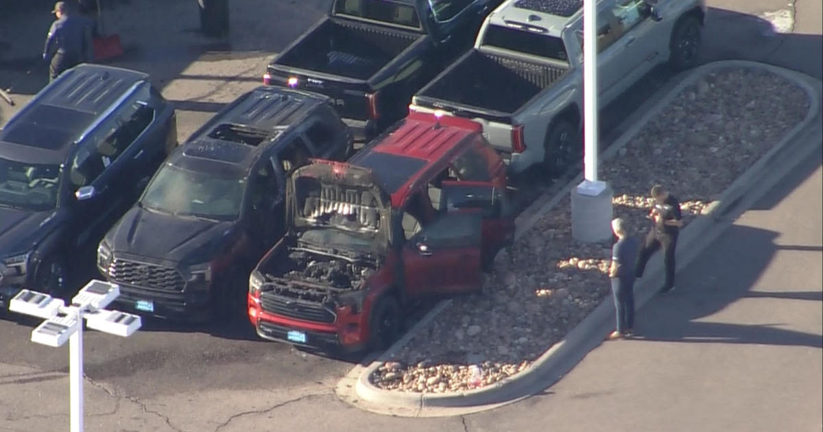 Colorado car dealership cleaning up after fire that damaged several cars