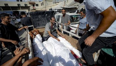 Al menos 71 muertos y casi 300 heridos en ataque israelí al campamento de Al Mawasi