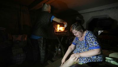 As Russia punches forward, Ukraine's Toretsk living in 'hell'