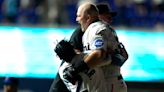 Burger batea sencillo decisivo en la 9na; Marlins superan 4-3 a Mets