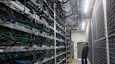 Se desploma el financiamiento a mineros de bitcoin: una baja silenciosa de US$ 4 mil millones