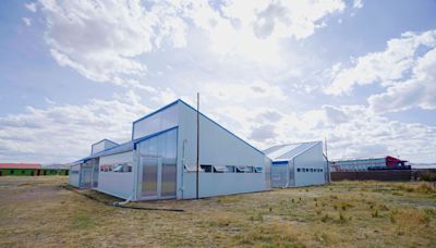 Instalan 30 aulas modulares tipo heladas y 11 kits de pararrayos en 14 colegios del Cusco
